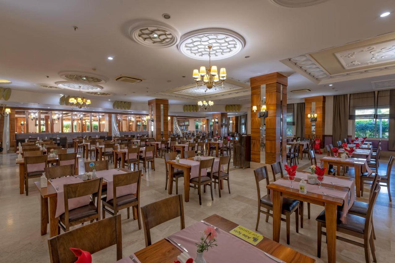 Lake River Side Hotel Spa Bagian luar foto