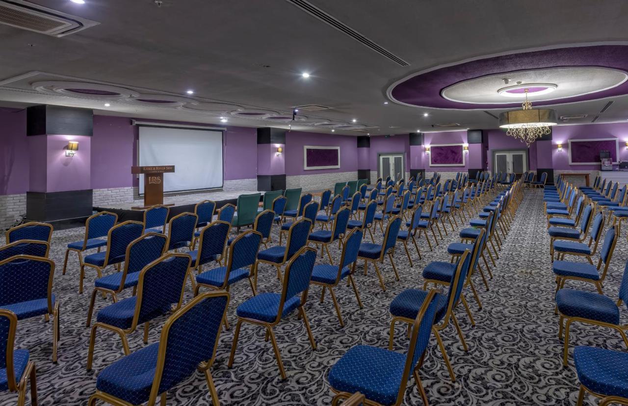 Lake River Side Hotel Spa Bagian luar foto